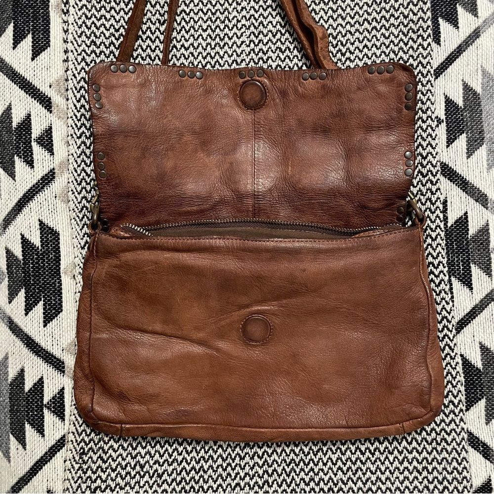 Kompanero Gisele -The Sling Bag Brown Leather w/Studs NWOT! - Picture 6 of 11